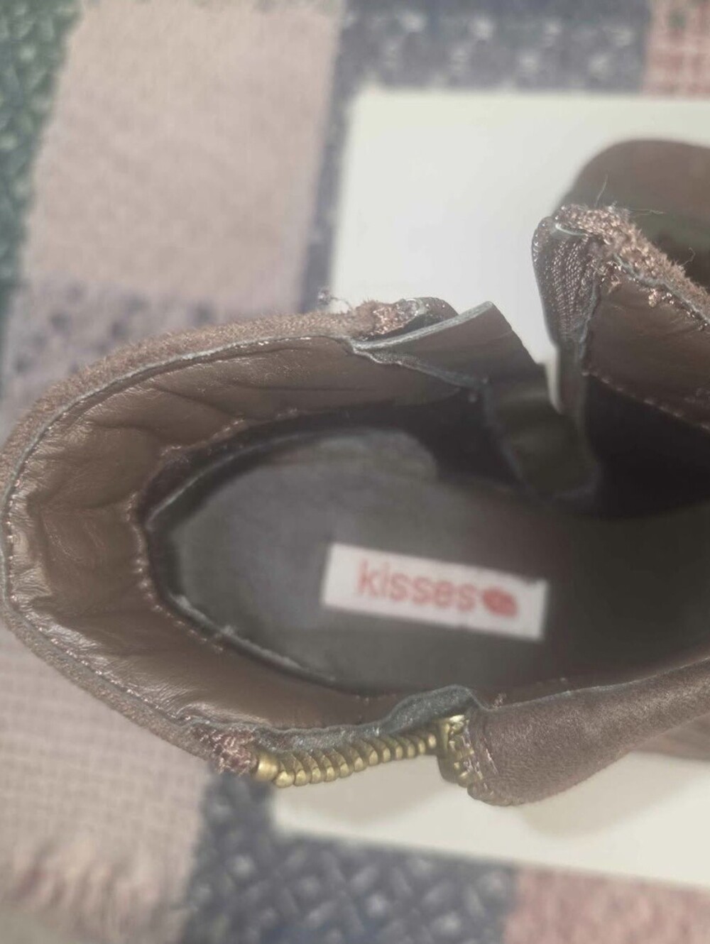 Kisses Women's Brown Faux Suede Wedge Ankle Booties Side Zip Size 8 - Picture 7 of 7